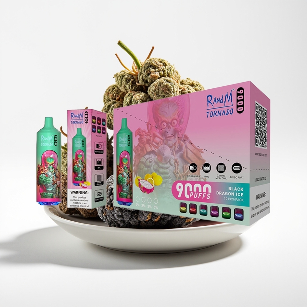 RandM Tornado 9000 Puffs 18 mL Plava Razz Kush